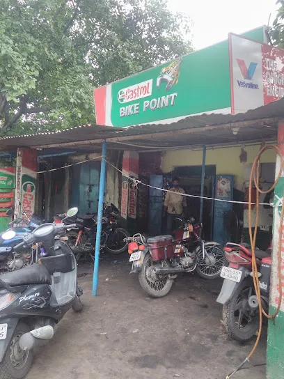 Panchanana Auto workshop.