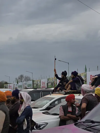 Parking Charan ganga stadium ਪਾਰਕਿੰਗ ਚਰਨ ਗੰਗਾ ਸਟੇਡੀਅਮ