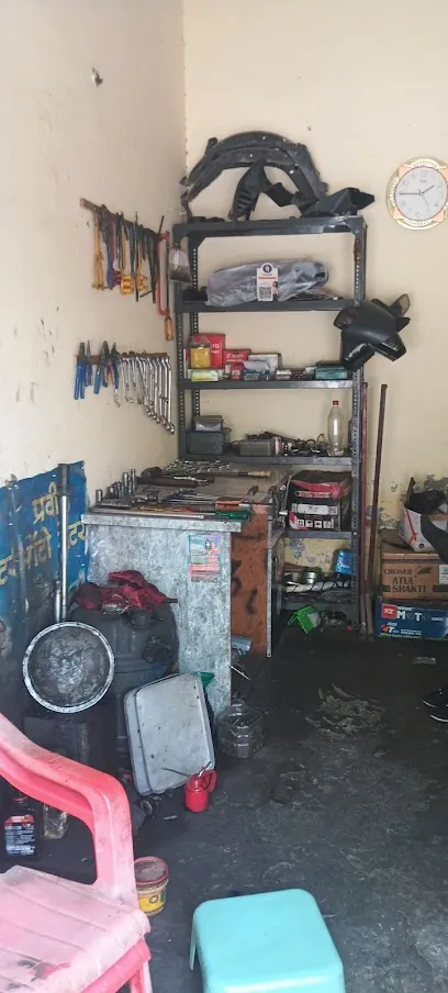 Parveen auto center