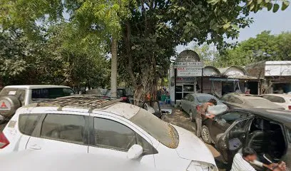 Pit stop luxury car mechanical workshop