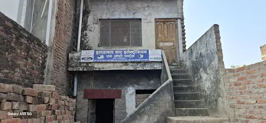 Prayagraj car garage