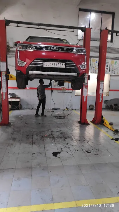 President motors(Mahindra)