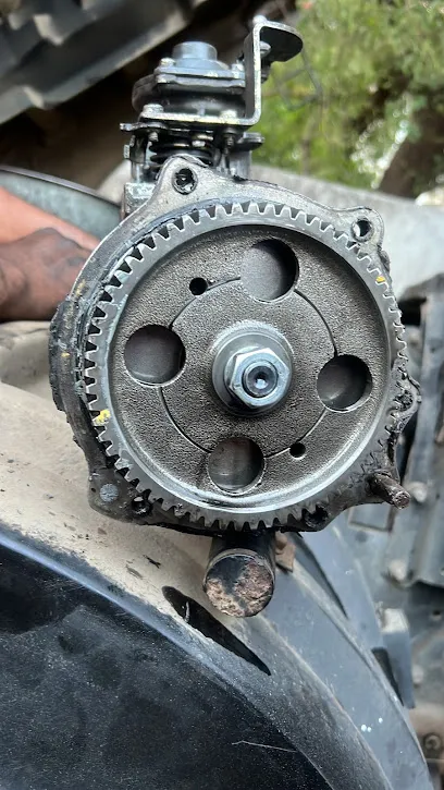 R J AUTO GARAGE