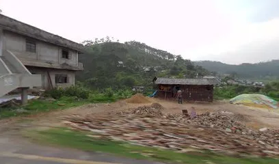 R pyrbot Tyre shop