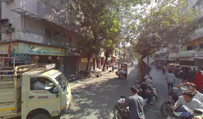 RADHE AUTO GARAGE