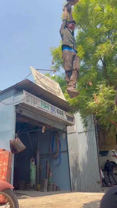 Raju motar garage