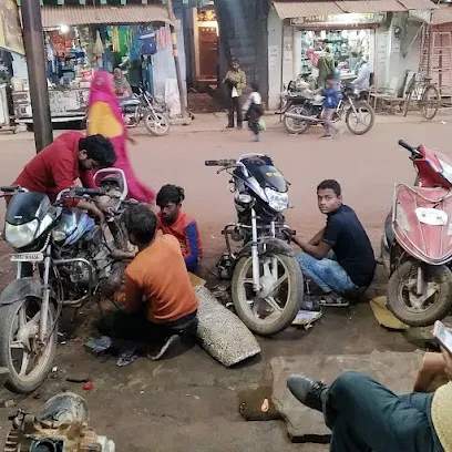 Rashid Auto Parts Bike service center
