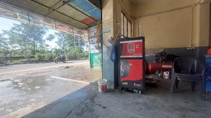 Rishikesh Car Mechanic Workshop