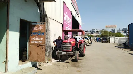 RK Tractor Garage