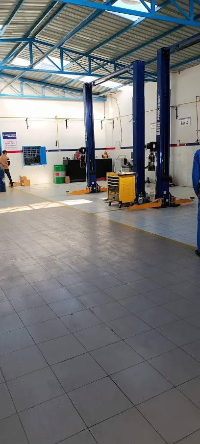 Rohan Moters Ltd Vikasnagar Car Service