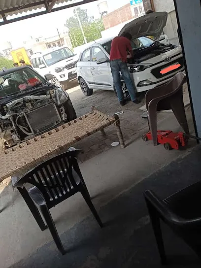 Ropar Moters Garrage