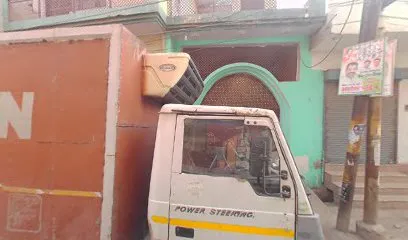 Royal auto engineering workers