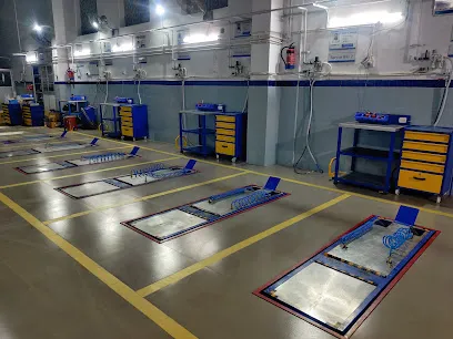 ROYAL BAJAJ SERVICE CENTER