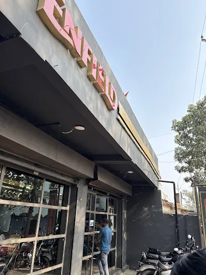 Royal Enfield Showroom - Freinds Motorrad