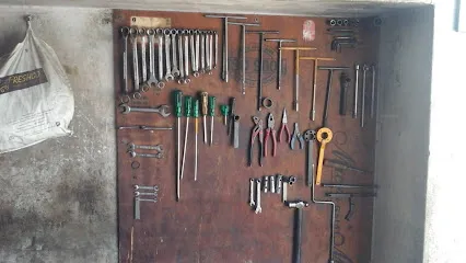 S Kumar Auto Garage