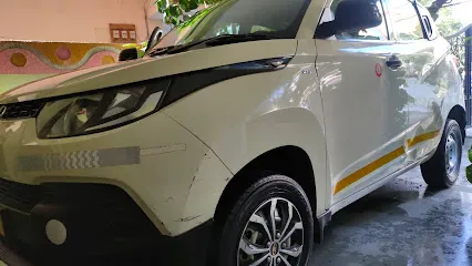 saanvi car world