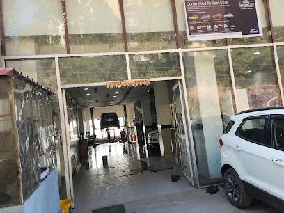Saluja Ford, Solan