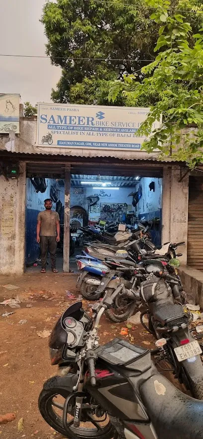 SAMEER BAJAJ MECHANIC