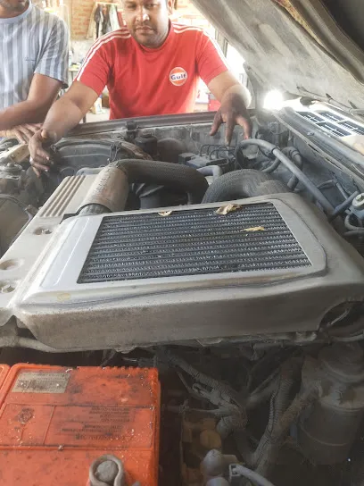 Sanjay Mahindra(multi brand Car) workshop
