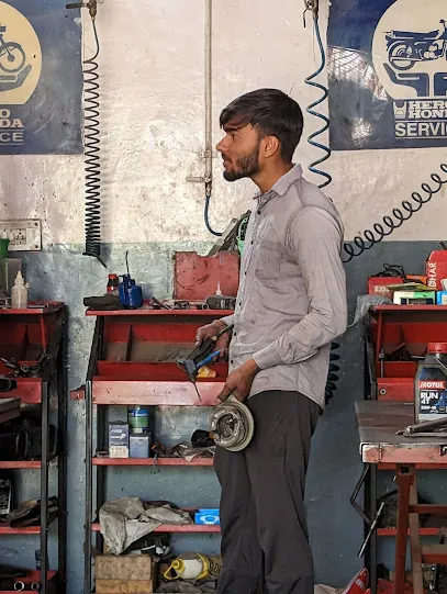 Satyanarayan hero honda workshop