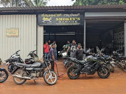 Smokey's Garage