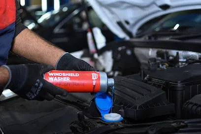 S.R.S Automobile Overhauling Garage & Best Luxary Car Service Center Patna