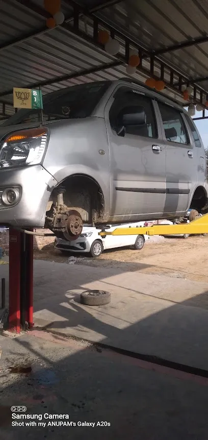 Star motor garage