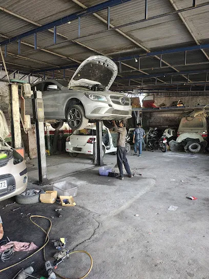 Super Automobiles