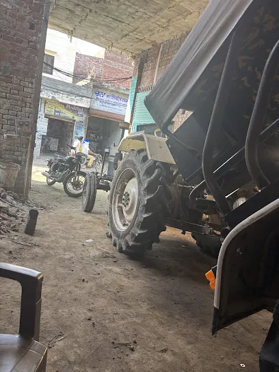 Swarn Tractor Workshop