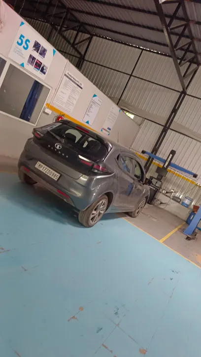 Tata Motors Cars Service Centre - Frontleaf Motors Pvt Ltd, Chorahata