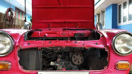 Tharayil Auto Garage and park