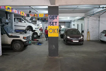 The Lokal Garage