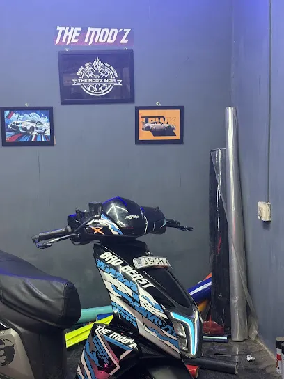 THE MOD’Z MODIFYING SHOWROOM