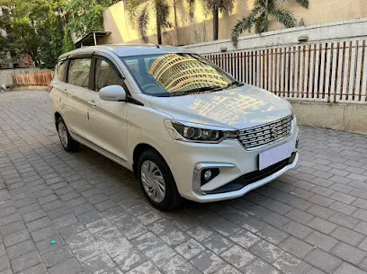 The Smart Travels