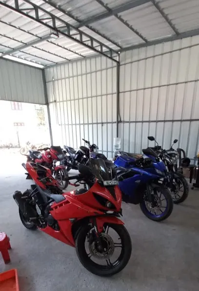Twin MotoHub