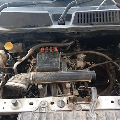Unique auto garage