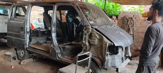 Universal Auto Azam Garage