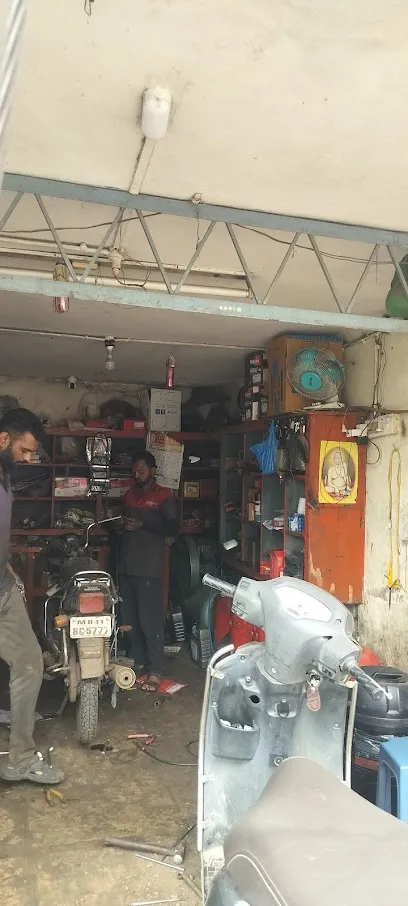 Vakratund Auto Garage