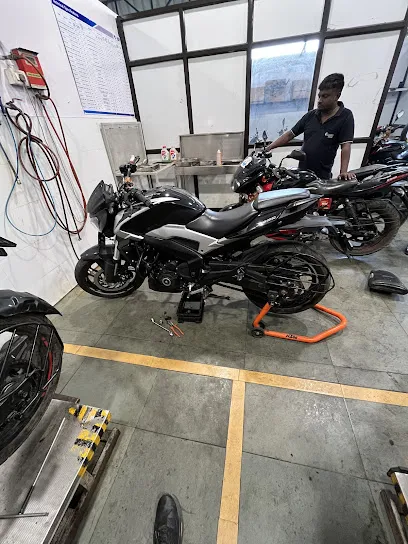 Voklan bajaj serviece center