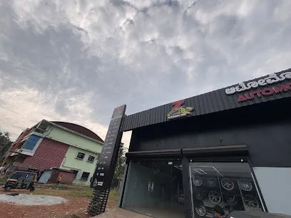 Z automotive car garage and accessories shop