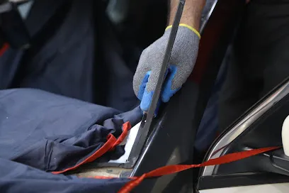 AIS Windshield Experts - Jhunjhunu Bypass - Sikar