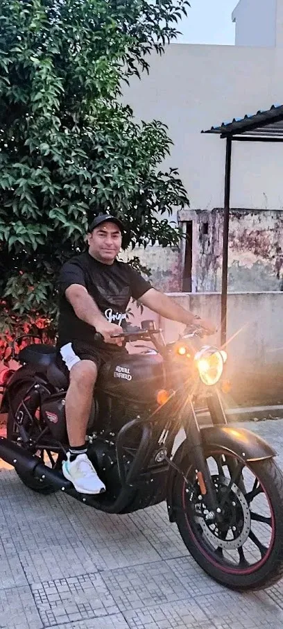 Bobby devgotra travel agency