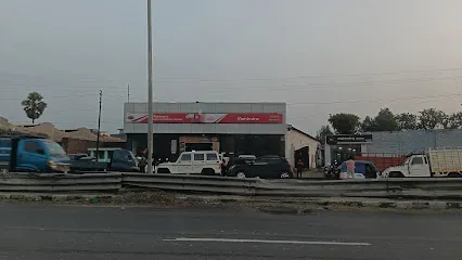 Mahindra Amit Motors Pvt Ltd - SUV & Commercial Vehicle Showroom