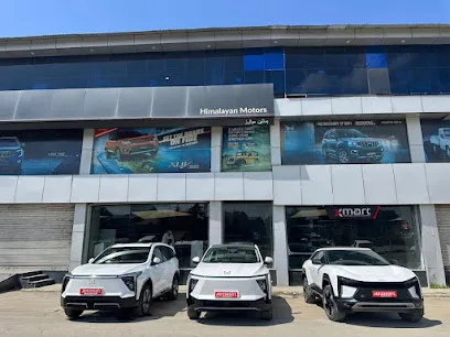 Mahindra Himalayan Motors - SUV & Commercial Vehicle Showroom