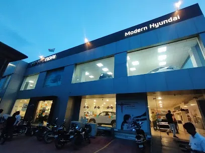 MODERN HYUNDAI SHOWROOM