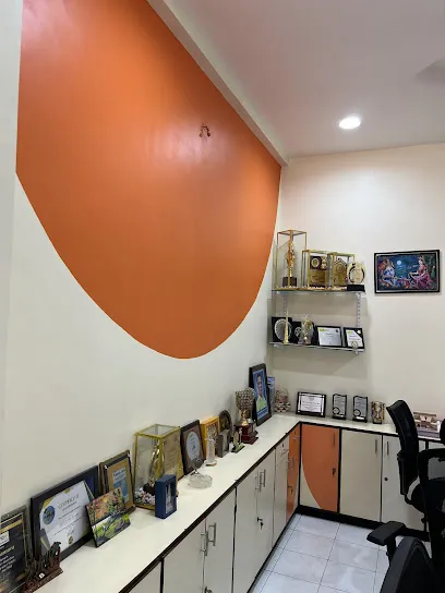 Parth Arvind Kansara- Care Health Insurance , New India, LIC Agent
