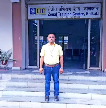 PRIYANSU's LIC's Premium Point & The New India Assurance Co.Ltd.'s Premium Point.