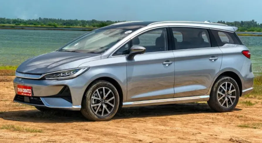 BYD eMax 7 Base Trim Now Called Comfort, Prices Start at Rs 27.90 Lakh