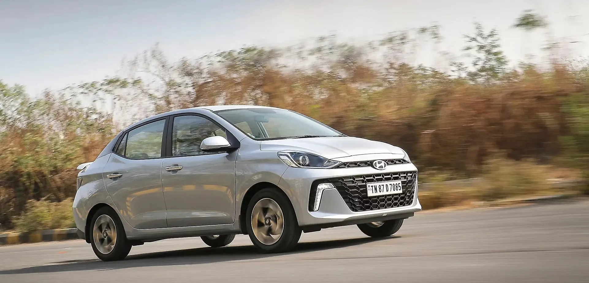 Hyundai Aura S AMT Launched in India at ₹8.07 Lakh