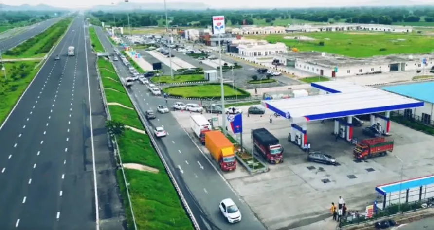 NHAI Directs Setting Up More Repair and Puncture Services on Highway Corridors